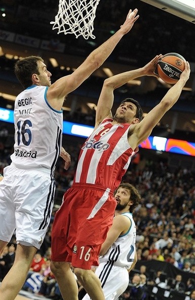 他敢于启用 他敢于启用